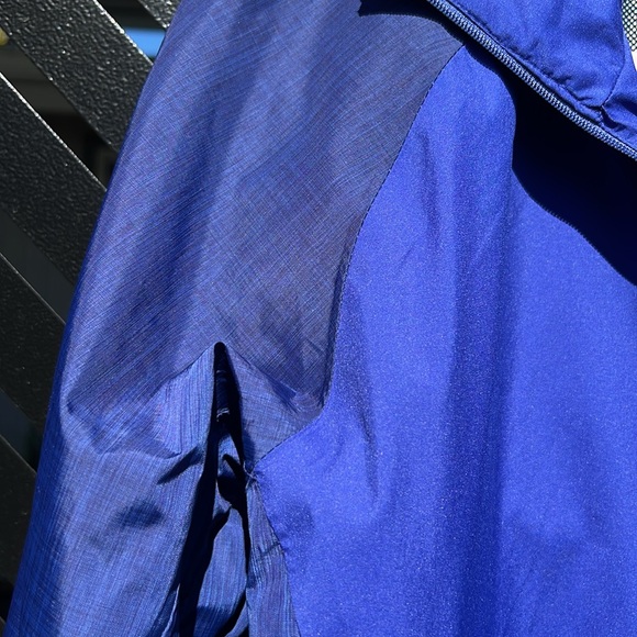 Jacket - Picture 3 of 6